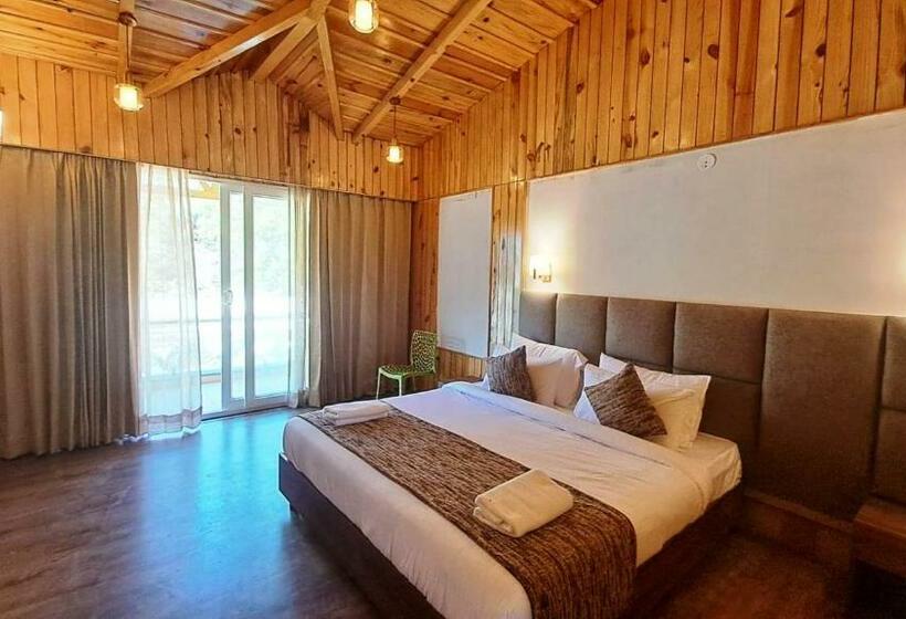 스탠다드 룸 킹사이즈 침대, Qcent Woods Resort & Spa, Rishikesh