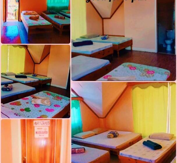 Семейный Номер, Triple Js Inn Sagada