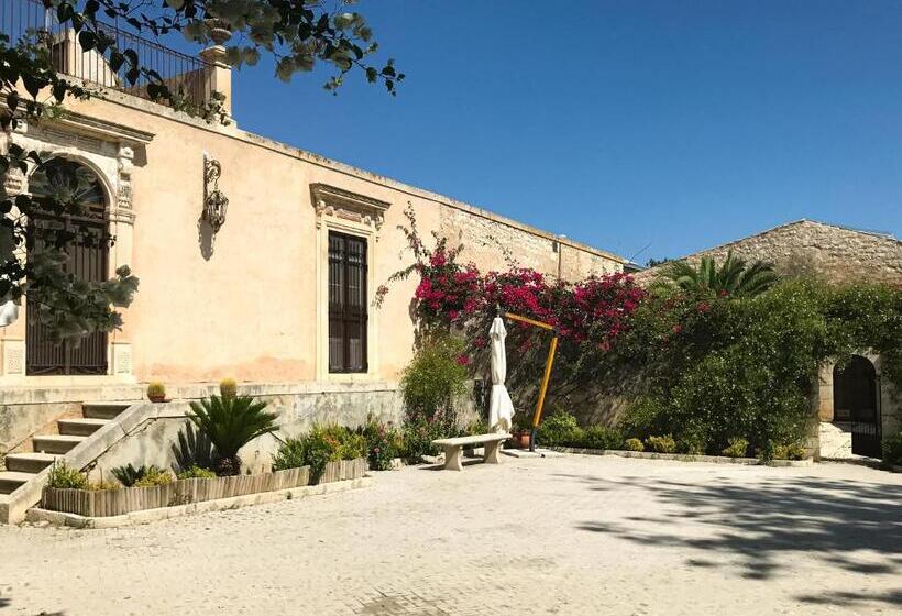 ویلای 1 خوابه, Villa Barone Alfieri   Pozzallo Rg