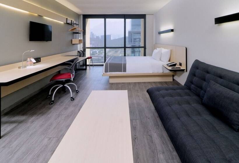 Номер Superior, City Express Plus By Marriott Monterrey Galerías
