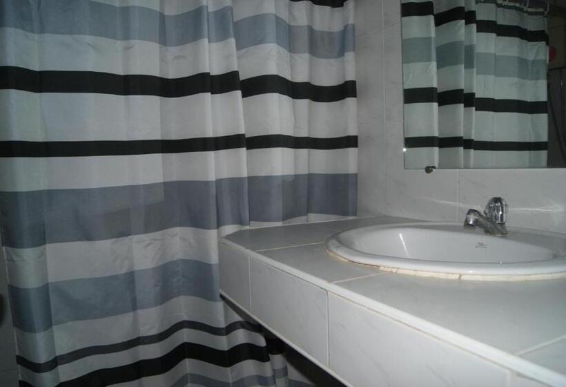 Pokój Standard z Balkonem, Pineapple Guesthouse