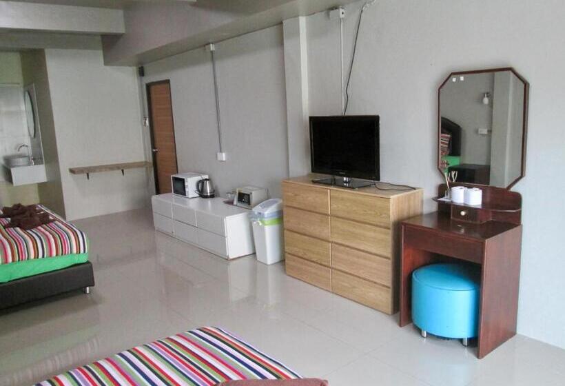 패밀리 룸, Pineapple Guesthouse