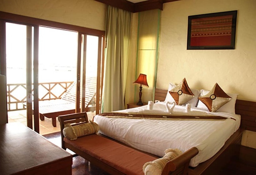 Номер Deluxe Вид на Море, Rin Beach Resort