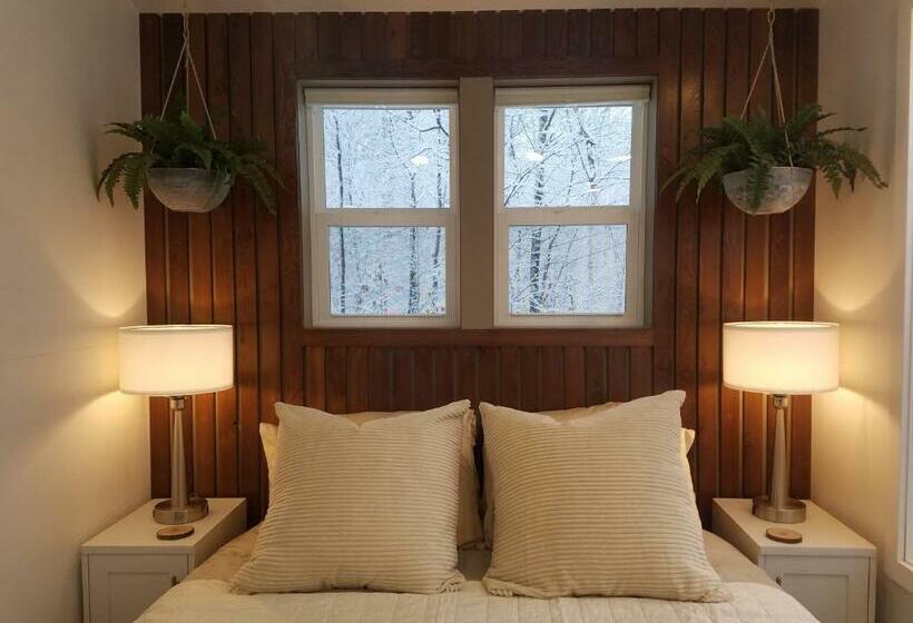 Дом 1 Спальня, Emerald Little Lodge