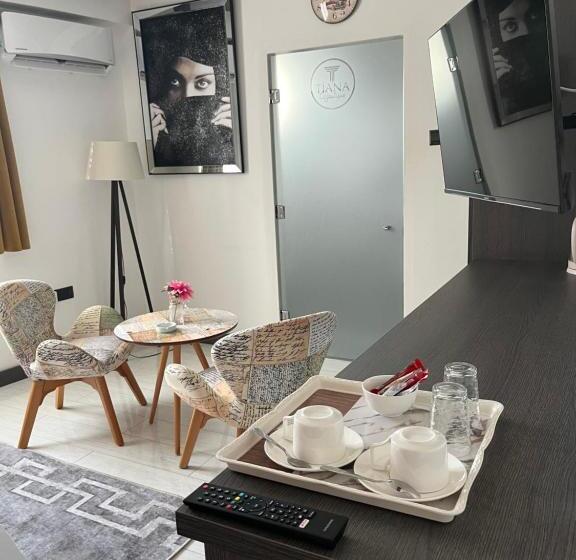 اتاق لوکس, Tiana Boutique