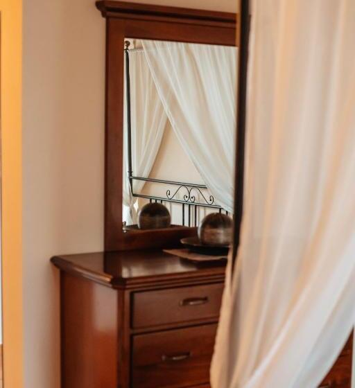 Четырехместный Номер Классик, Agriturismo La Sena
