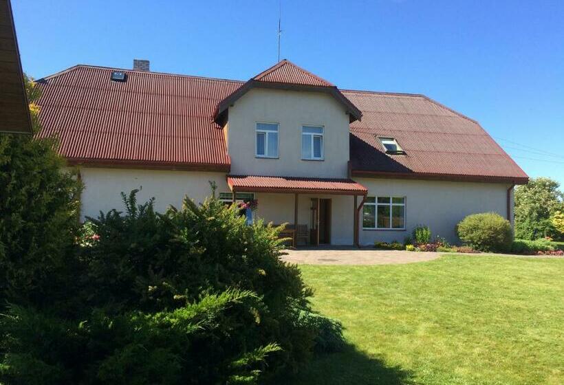 اتاق استاندارد چهار تخته, Viesu Nams Zivtiņi