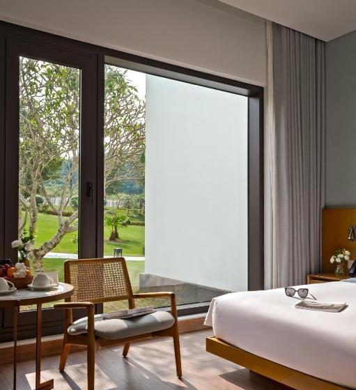 اتاق استاندارد با چشم‌انداز, The Five Villas & Resort Ninh Binh