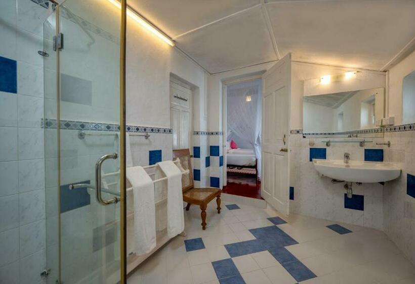 Дом 3 Спальни, Kelburne Estate