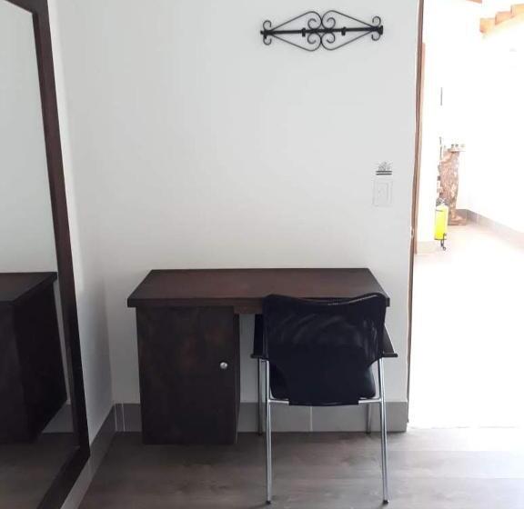 Cameră Standard cu Priveliști, Saval Jerico