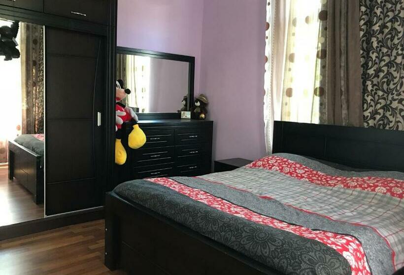 اتاق استاندارد با تراس, Chveni Ezo
