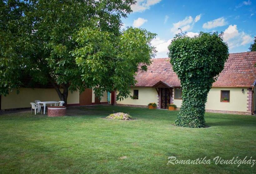 Дом 1 Спальня, Romantika Vendégház