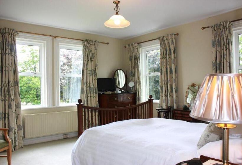 Номер Deluxe, Garrane House