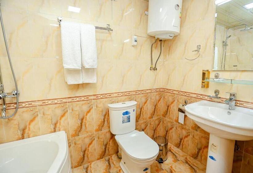 سوییت, Yangi Sharq