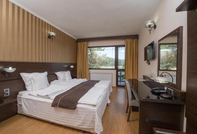 Номер Стандарт с Балконом, Family Hotel Hebar