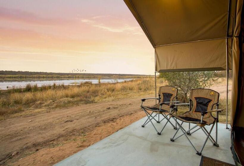 Deluxe Tent, Little Mongena Tented Camp