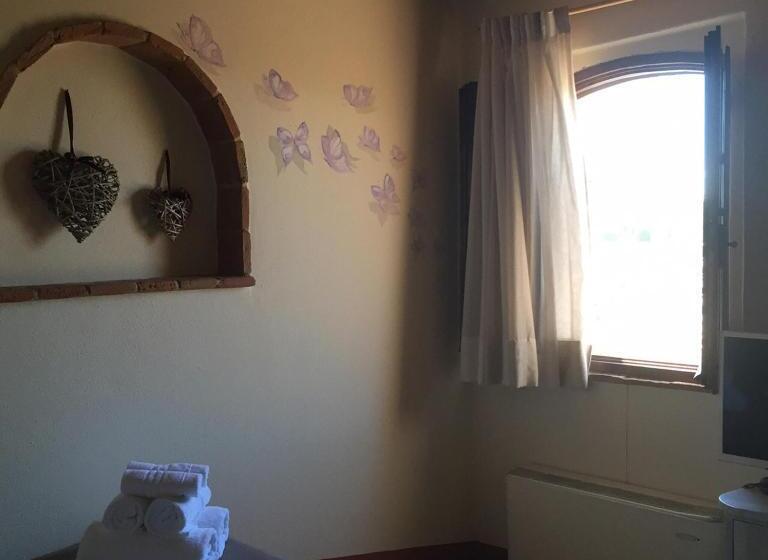 اتاق لوکس یک تخته, Agriturismo Le Torri Di Porsenna