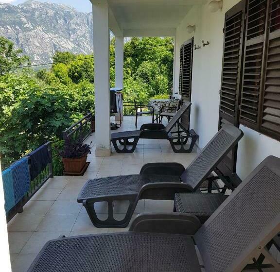 Suite with Terrace, Apartmani Sara