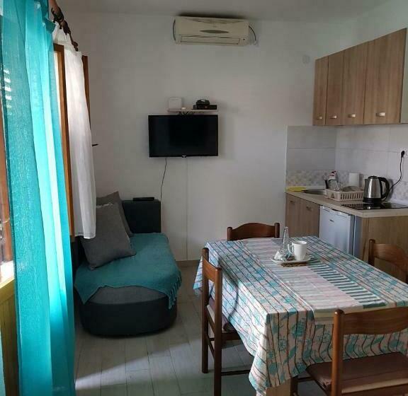Suite with Terrace, Apartmani Sara