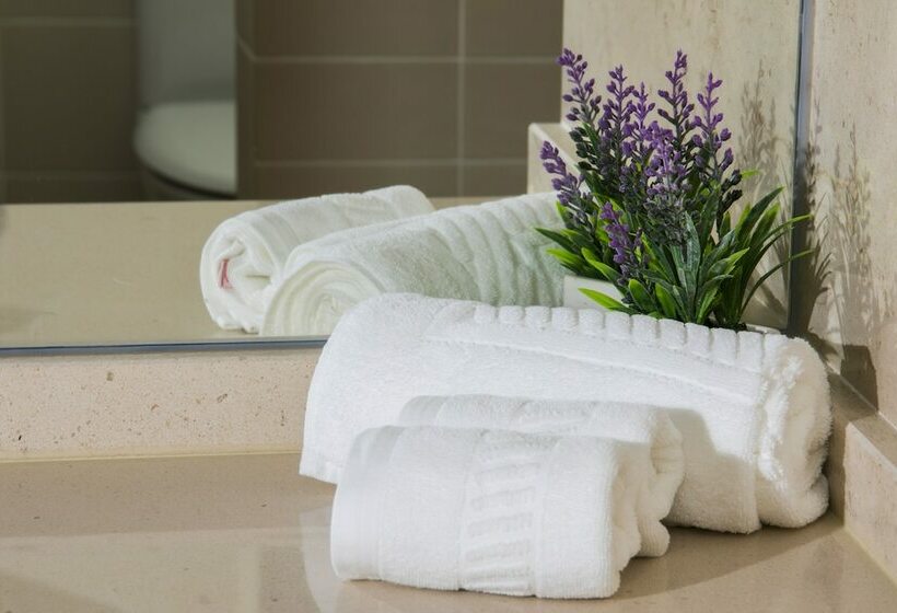 سوییت جونیور, Luna Arcos Hotel Nature & Wellness
