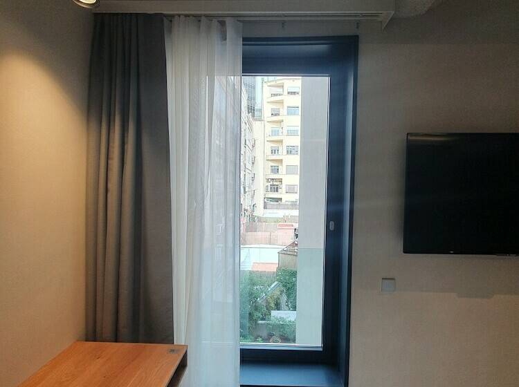 اتاق استاندارد, Ohla Eixample