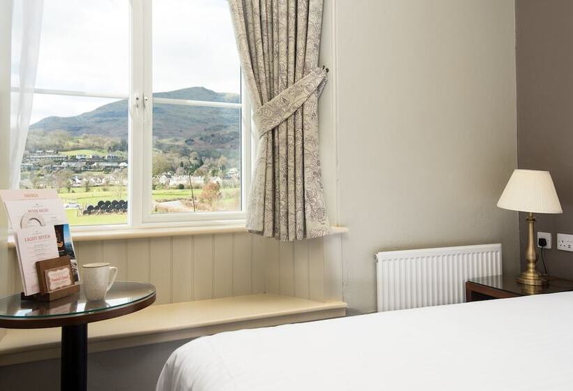 스탠다드 룸 호수 전망, The Coniston Inn   The Inn Collection Group