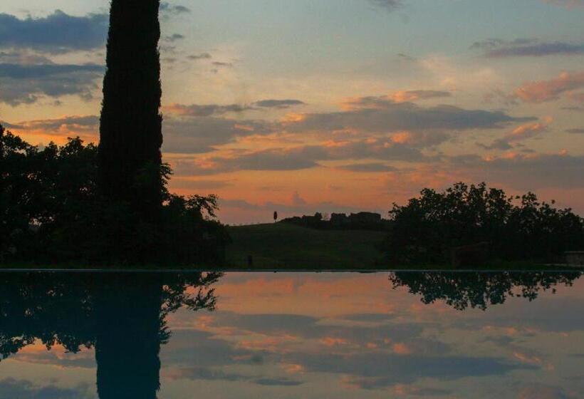 Трехместный Номер Комфорт, Agriturismo Quarantallina