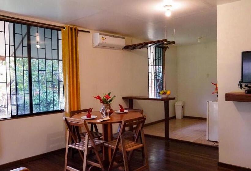 سوییت, Manish Hotel Ecólogico