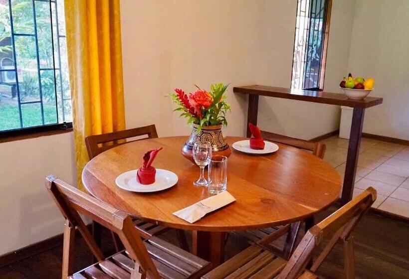 سوییت, Manish Hotel Ecólogico