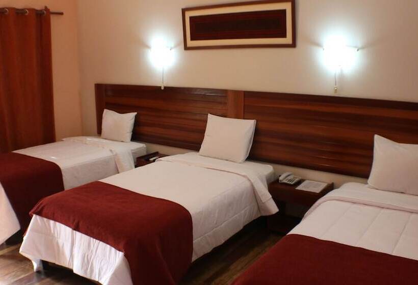 اتاق استاندارد سه نفره, Manish Hotel Ecólogico