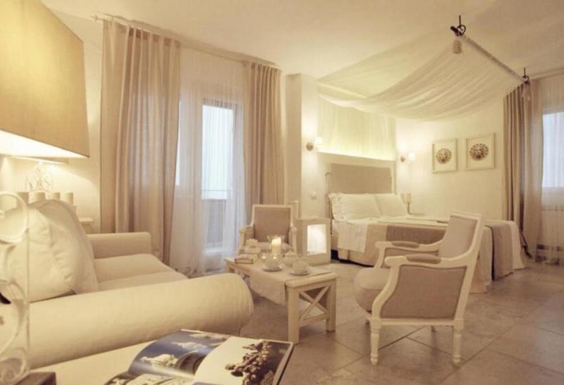 Номер Deluxe с Балконом, Le Nicchie Guest House