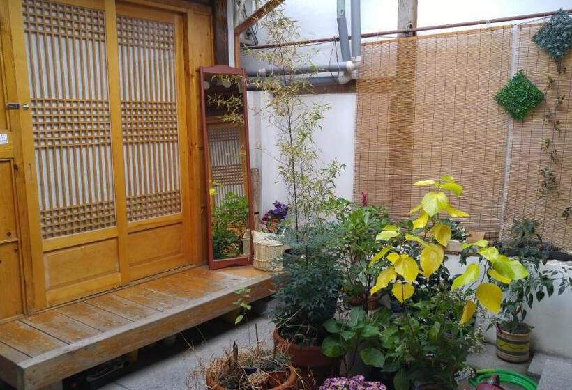 Quarto Estandar Individual, Hanok Guesthouse Nuha
