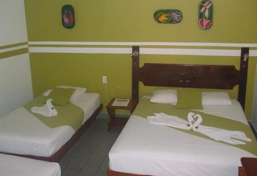 غرفة قياسية رباعية, Casa Del Mar