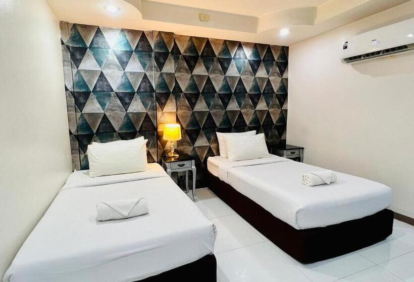 Quarto Superior, Bed By Tha Pra Sha Plus