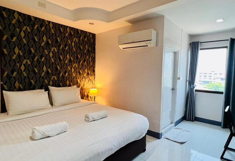 Quarto Superior, Bed By Tha Pra Sha Plus