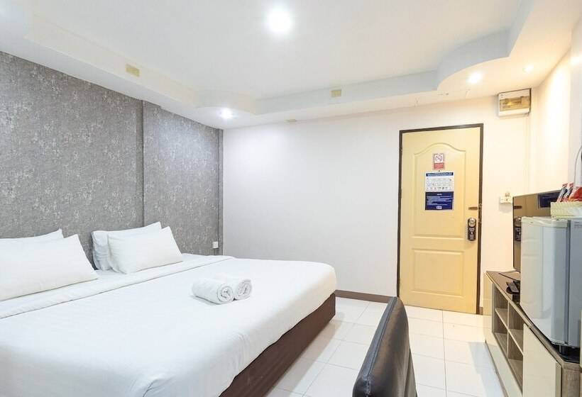 Quarto Superior, Bed By Tha Pra Sha Plus