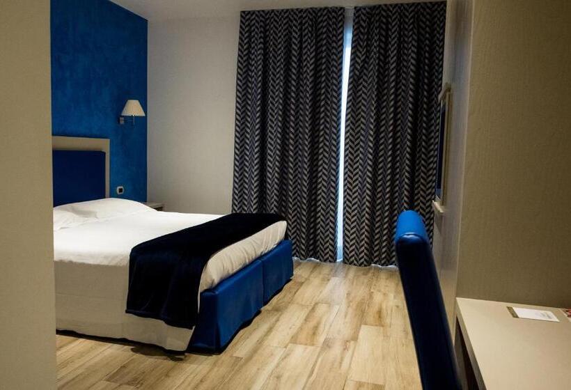 اتاق سوپریور سه تخته, Palace Hotel & Spa La Conchiglia D  Oro