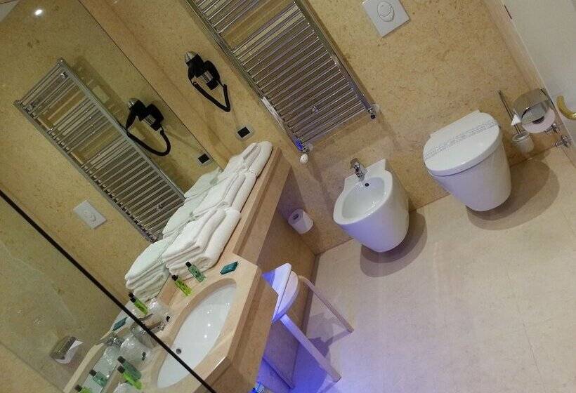 اتاق استاندارد یک نفره, Palace Hotel & Spa La Conchiglia D  Oro