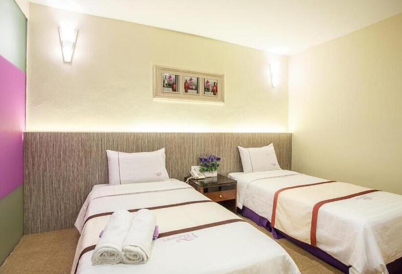 スーペリアールーム, Lavender Inn Nusa Bestari