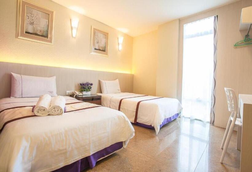 デラックスルーム, Lavender Inn Nusa Bestari