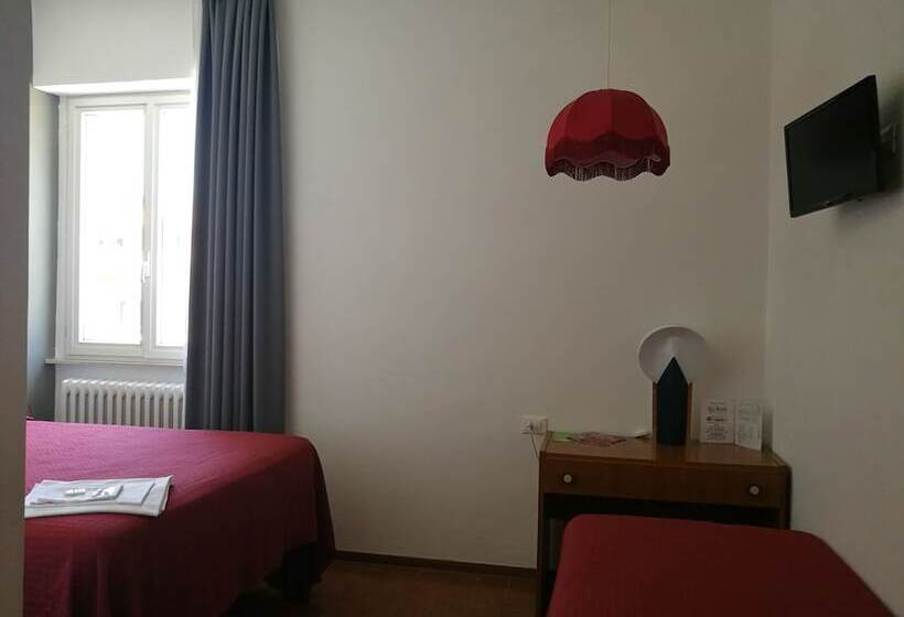 Номер Стандарт, Piccola Firenze
