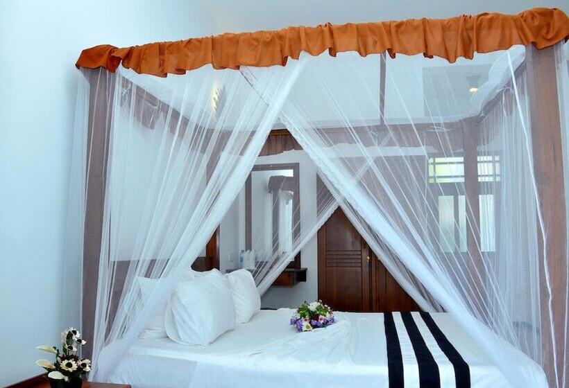Номер Deluxe с Балконом, Rockery Villa Ayurveda