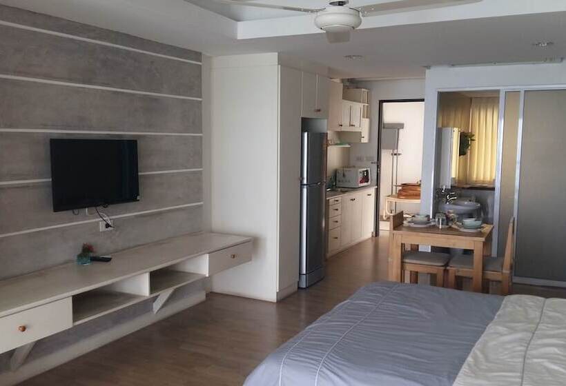استودیوی استاندارد با چشم‌انداز دریا, Sammuk Resort