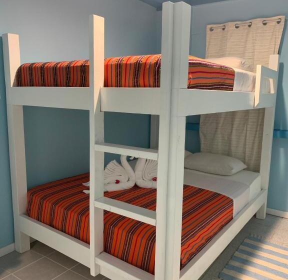 스탠다드 룸, Sandbar Beachfront Hostel & Restaurant
