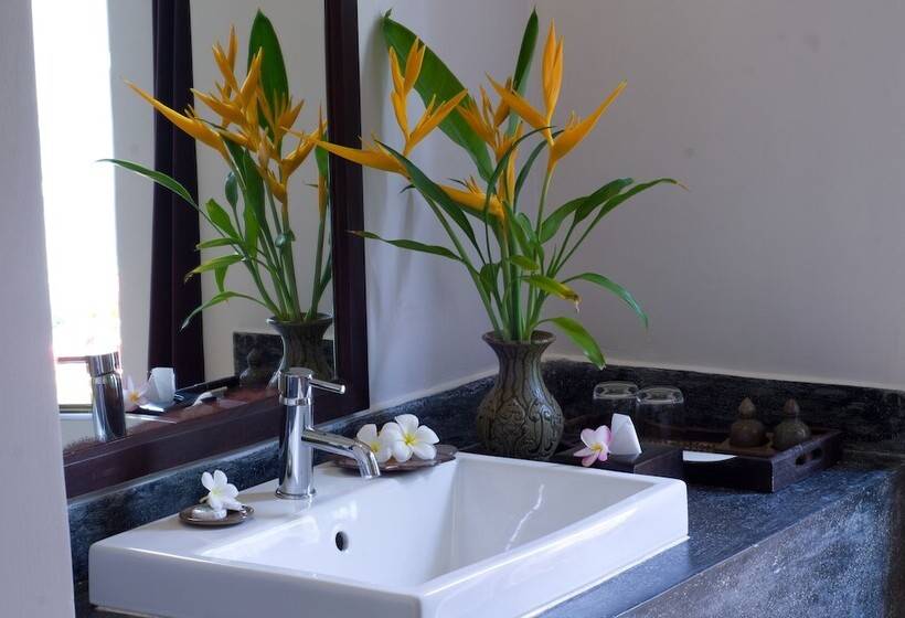 标准房带园景, Battambang Resort