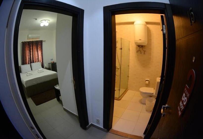 اتاق لوکس یک تخته, Sakan 275