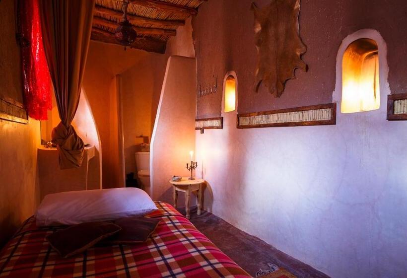 싱글 디럭스 룸, Kasbah Tebi
