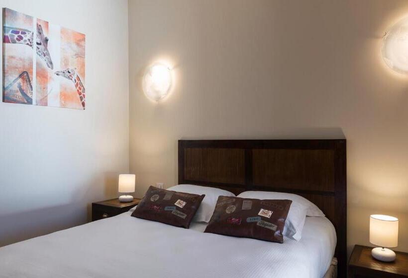 اتاق کلاسیک, Mas Des Romarins, The Originals Relais