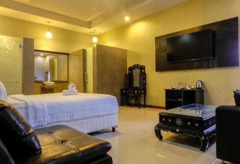 Номер Deluxe, Jm Hotel Kuta Lombok