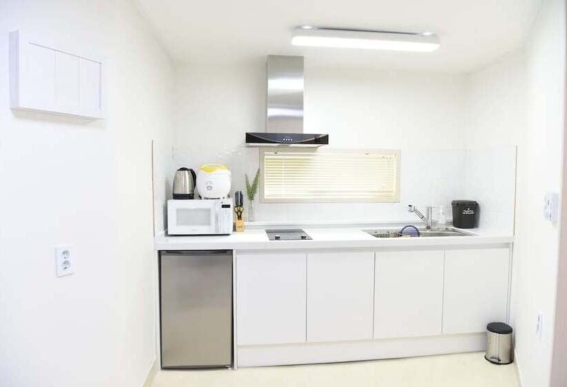 Quarto Estandar, Jw Stay In Hongdae   Hostel